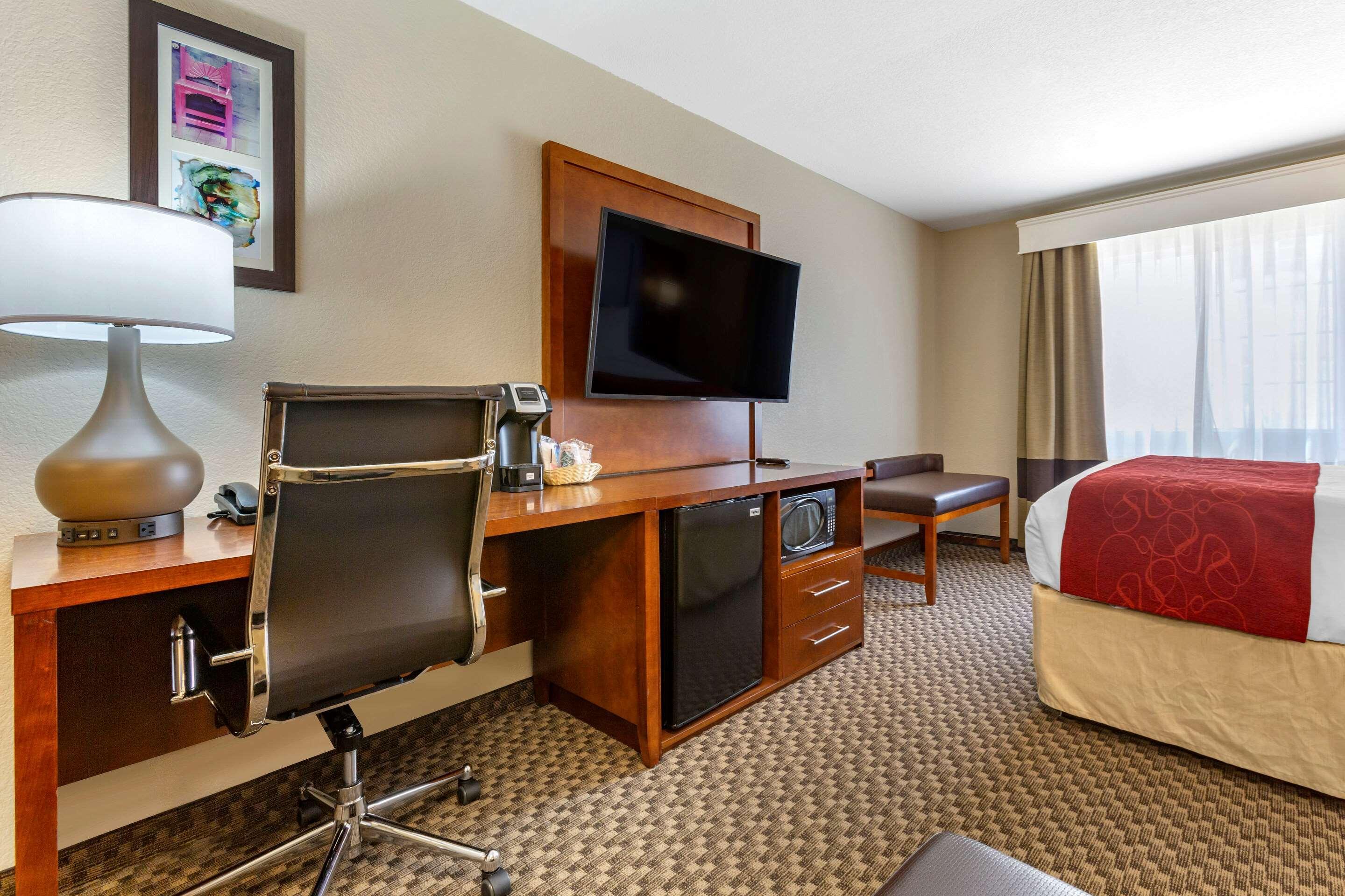 Comfort Suites Phoenix Airport Tempe Luaran gambar